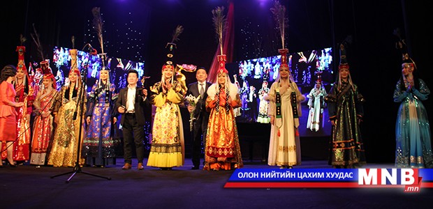 Бүх урлагийн тэргүүн дээд шагнал “ГОО МАРАЛ” эзэддээ очлоо